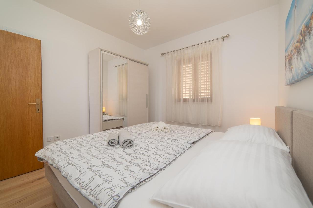 Apartments Divanovic Dubrovnik Bagian luar foto